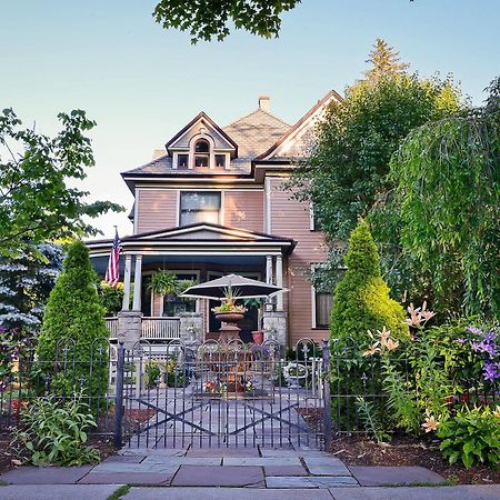 La Belle Auberge Wellsboro Buitenkant foto
